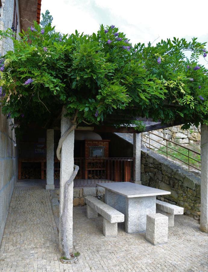 הוילה Abelhal Casa Vista Alegre מראה חיצוני תמונה